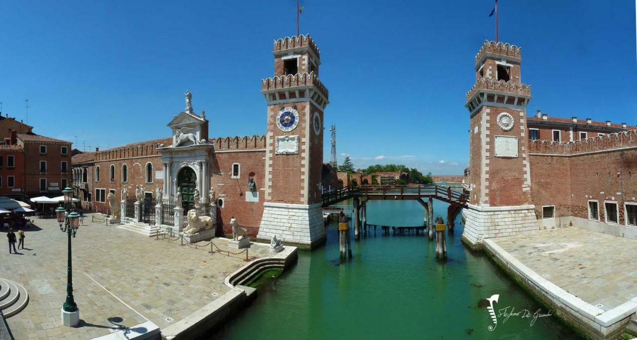 Monolocale La Corte Biennale Veneza Exterior foto